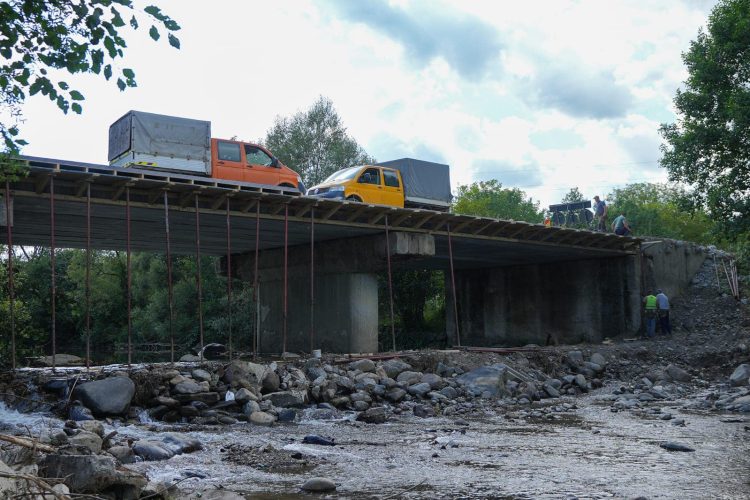 Cum avansează lucrările pe drumurile județene aflate în reabilitare