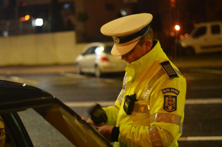 Polițiștii cu ochii pe ”rablele” de pe șosele, în Maramureșul Istoric