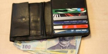 LECȚIE DE EDUCAȚIE din partea unui copil de 8 ani, care a găsit un portofel cu acte și bani