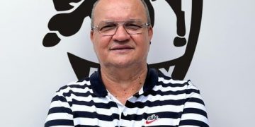 La mulţi ani, Răducu Pop, vicepreşedinte al echipei CSM Ştiinţa Baia Mare