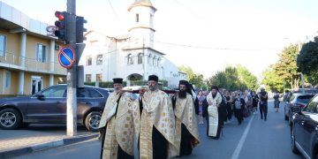 PS Timotei Sătmăreanul a slujit în Episcopia Basarabiei de Sud cu ocazia sărbătoririi Sfântului Ierarh Dionisie Erhan