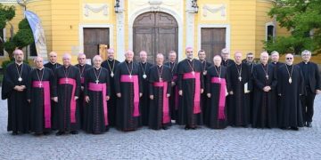 Episcopia Greco-Catolică de Lugoj găzduiește Sesiunea de toamnă a Conferinței Episcopilor Catolici din România (CER)