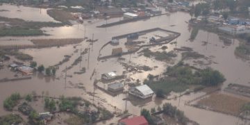 Inundațiile din țară au făcut primele victime. Doi oameni au fost luați de viitură