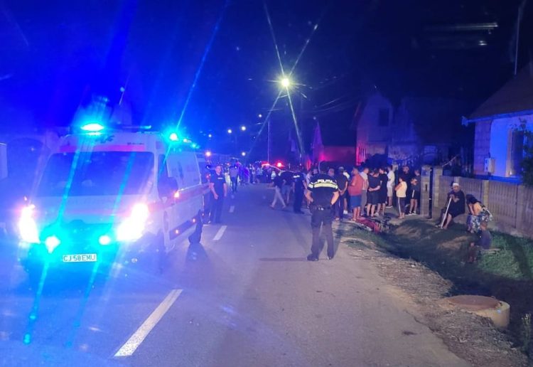 Accident dramatic în Reteag. O fetiță de 4 ani a murit