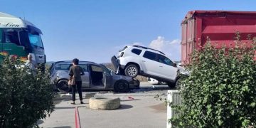 Accident pe DN 1 în Bihor: Carambol cu două camioane și mai multe autoturisme