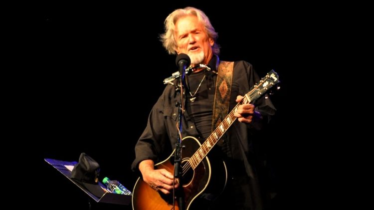 Doliu la Hollywood. A murit cântărețul și actorul Kris Kristofferson la 88 de ani