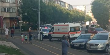 Accident pe Bulevardul Traian din Baia Mare. Un pieton a fost acroșat de șoferul unui autoturism