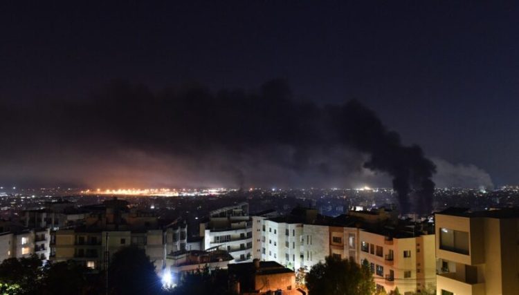 Armata israeliană continuă atacurile asupra fiefului Hezbollah din Beirut