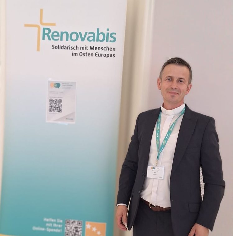 Părintele Remus Ghiran a reprezentat Asociația Diecezană Caritas Greco-Catolic Maramureș la Congresul internațional Renovabis