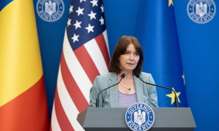 O ciudățenie! A preluat Ambasada SUA atribuțiile SRI-ul nostru?