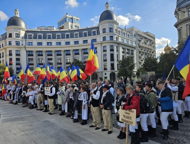 Șezătoarea Românilor din Covasna, Harghita și Mureș:  Un Eveniment de Suflet pentru Păstrarea Tradițiilor Naționale