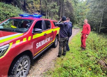 Trei ucraineni aflaţi în munţi de mai multe zile au solicitat ajutorul autorităţilor române