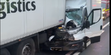 Carambol la Două Veverițe. Mai multe autovehicule avariate – foto, video