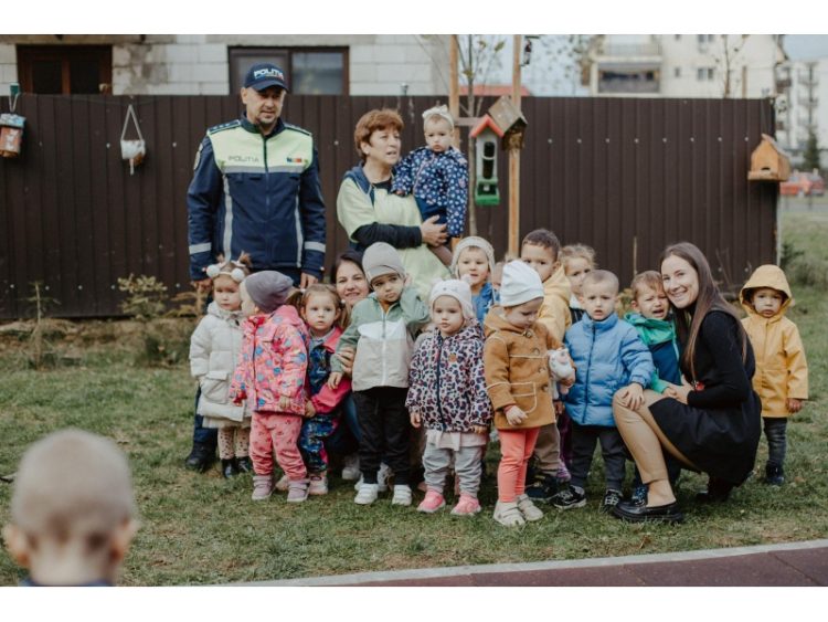 Mii de copii s-au bucurat de prezența polițiștilor maramureșeni în Săptămâna Altfel