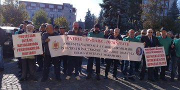 Rezerviștii maramureșeni au protestat si nu au participat la ceremoniile dedicate Zilei Armatei!