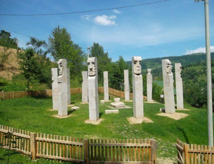 Lecţii ale istoriei pe care nu avem voie să le uităm: se împlinesc 80 de ani de la masacrul de la Moisei