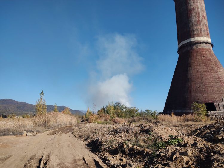 Incendiu în Baia Mare, în zona Cuprom – foto