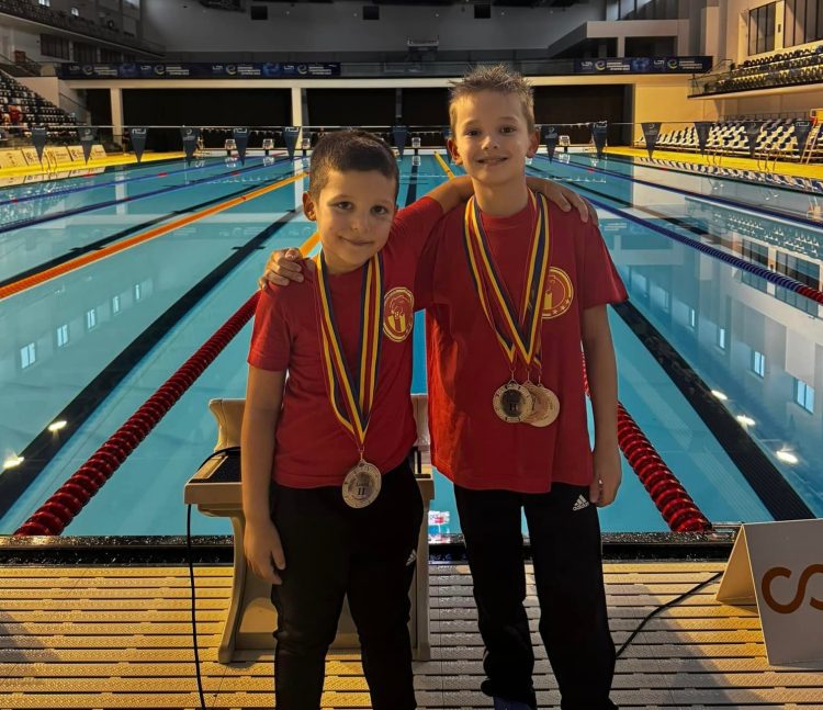Doi înotători de la CS Seini au adus acasă cinci medalii de la Cupa Toamnei