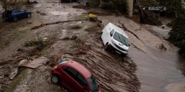 Vești bune. Șase dintre cei 22 de români dați dispăruți în urma inundaţiilor din Spania sunt în siguranță