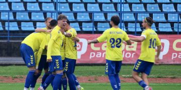 FOTBAL: Minaurul rămâne pe primul loc