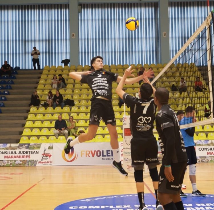 Volei. Divizia A1. Înfrângere în cinci seturi cu CSU Știința București
