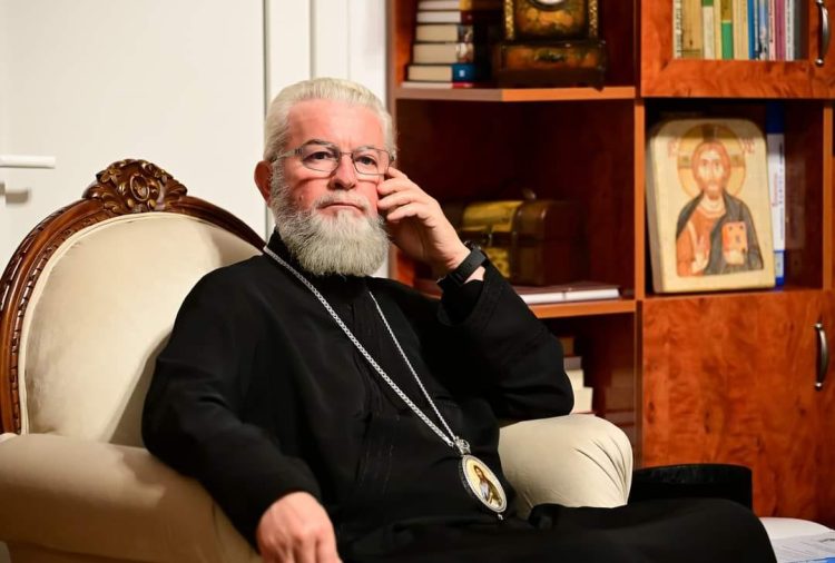 Racla cu moaștele Sfântului Nectarie din Eghina ajunge în Baia Mare