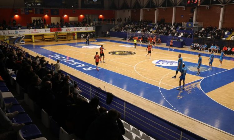 Uite că se poate juca și fără politică! Minaur, marea echipă din România, a câștigat fără drept de apel în Kosovo!