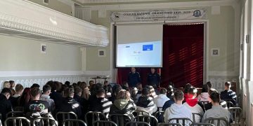 Programul național  ,,Ora de civilizație” a ajuns la elevii de la Colegiul Național ,,Dragoș Vodă” și de la Liceul Tehnologic Marmația din Sighet