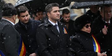 „România e a noastră, a celor mulți și demni, nu a corupților! Să ne păstrăm democrația și libertatea!” – mesajul deputatului USR Brian Cristian de Ziua Națională a României