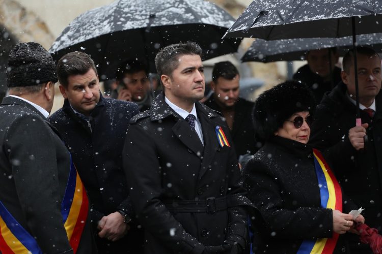 „România e a noastră, a celor mulți și demni, nu a corupților! Să ne păstrăm democrația și libertatea!” – mesajul deputatului USR Brian Cristian de Ziua Națională a României