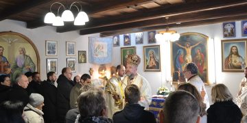 Vizită pastorală în parohia Bușag, la aniversarea a 100 de ani de la înființarea Reuniunii Mariane