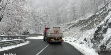 Azi noapte au fost -8 grade Celsius la stația Iezer. Cum va fi vremea în Maramureș