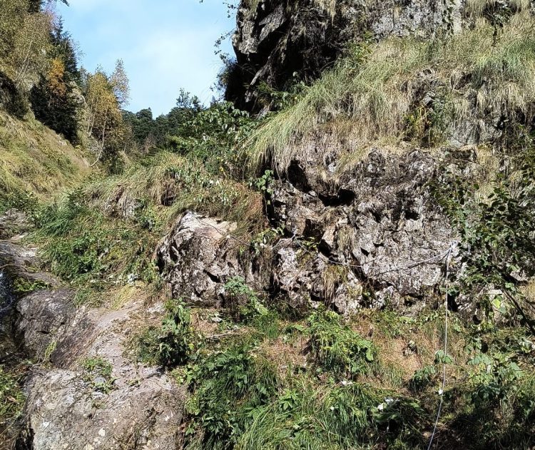 Tânăr ucrainean de 29 ani, despre care nu se știe nimic de 24 de ore, căutat în Munții Maramureșului. A fost găsit într-un foișor