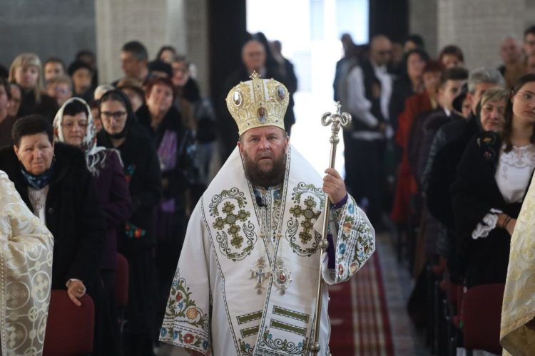 Medalii Omagiale „Justinian Arhiepiscopul”, acordate de Preasfințitul Părinte Timotei Sătmăreanul la Șomcuta Mare