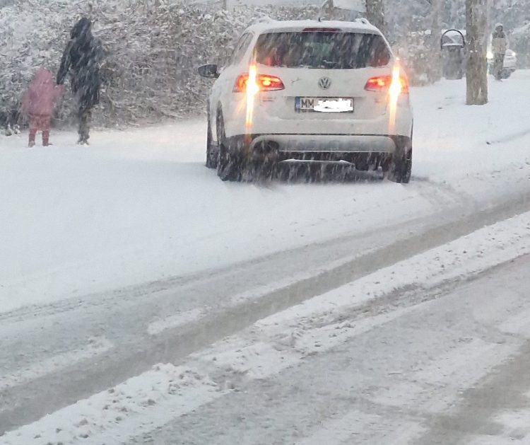 Administratorul drumului public al municipiului Baia Mare a fost sancționat pentru că nu a deszăpezit orașul