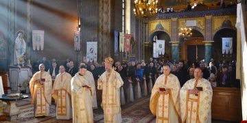 1 Decembrie la Șișești. PS Vasile Bizău: „Mulți sunt chemați, puțini sunt aleși”