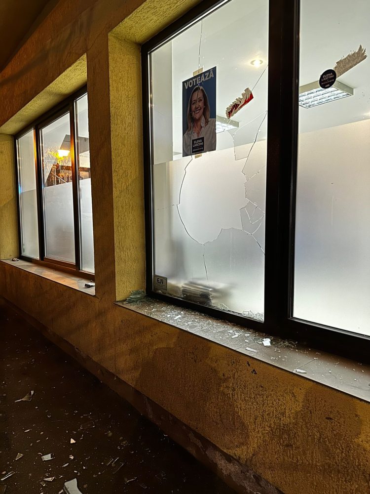 Sediul de campanie USR Maramureș, ținta unui atac