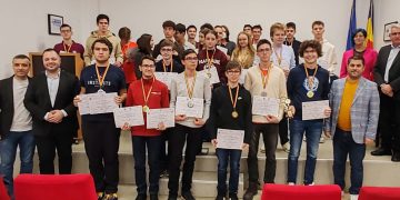 Victor Dragoș, elev la CN Vasile Lucaciu din Baia Mare, a adus acasă premiul I de la concursul „Stelele Matematicii”