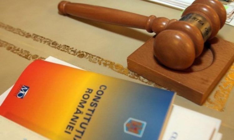 8 decembrie – Ziua Constituţiei României