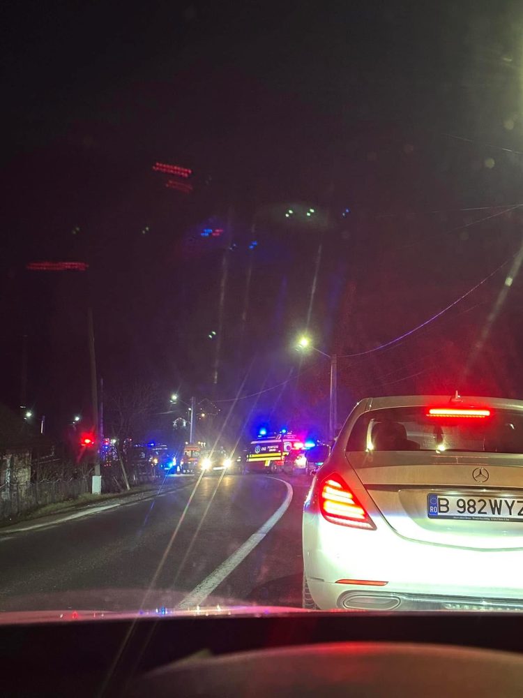 Accident grav pe DN 18B, în localitatea Cernești