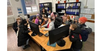 Elevii din clasa pregătitoare de la Școala Gimnazială Lucian Blaga au vizitat Stația de tratare a apei din Baia Mare