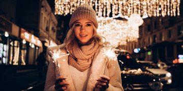 Ținute potrivite pentru sărbători: cum să te îmbraci cu stil de Crăciun și Revelion