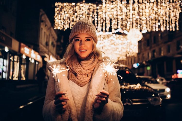 Ținute potrivite pentru sărbători: cum să te îmbraci cu stil de Crăciun și Revelion