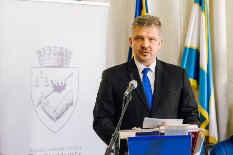 Primarul UDMR din Târgu Mureș, săltat de DNA