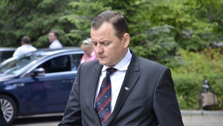 SCANDAL la vârful SIE: Gabriel Vlase a zburat în septembrie cu avion privat în Azerbaijan pentru a vedea Marele Premiu de Formula 1