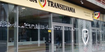 Când dispar BT24 și NeoBT? Banca Transilvania le va înlocui cu aplicațiile BT Pay și BT Go