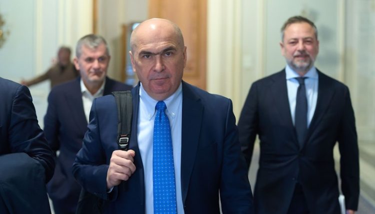 Vin vremuri grele pentru bugetari. Ce se anunță privind cluburile sportive