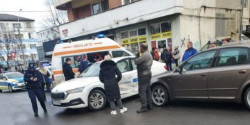 Impact între două autoturisme pe bd. Traian din Baia Mare – foto