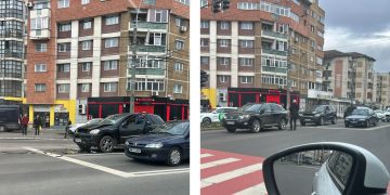 FOTO – Accident la intersecția bulevardelor Traian și Republicii