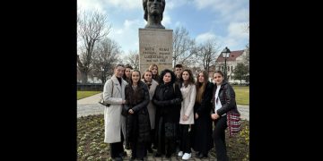 Succes remarcabil al elevilor Liceului „Petru Rareș” Târgu Lăpuș la Concursul Internațional de Poezie „Ocrotiți de Eminescu”